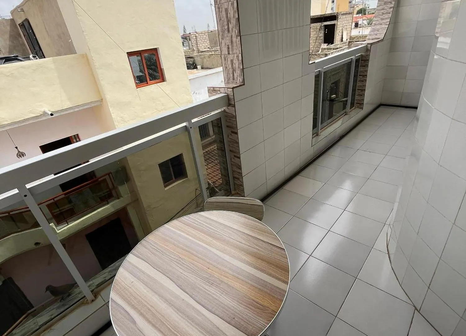 Apartment Voyage A Dakar Dans Un Spacieux Appartement !